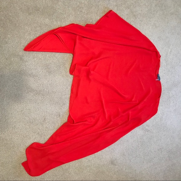 Vince Camuto Red Chiffon Butterfly Sleeve Poncho - Picture 5 of 6